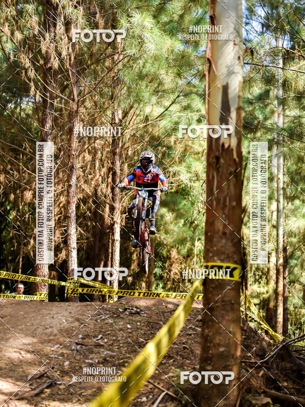 Buy your photos of the event2� Etapa - Campeonato Paranaense de Downhill - Desafio do Cristo on Fotop