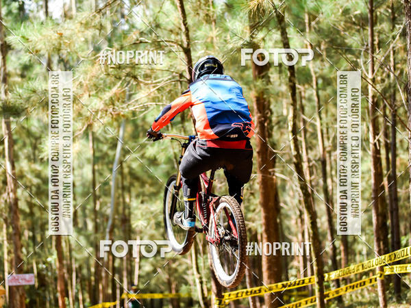 Buy your photos of the event2� Etapa - Campeonato Paranaense de Downhill - Desafio do Cristo on Fotop