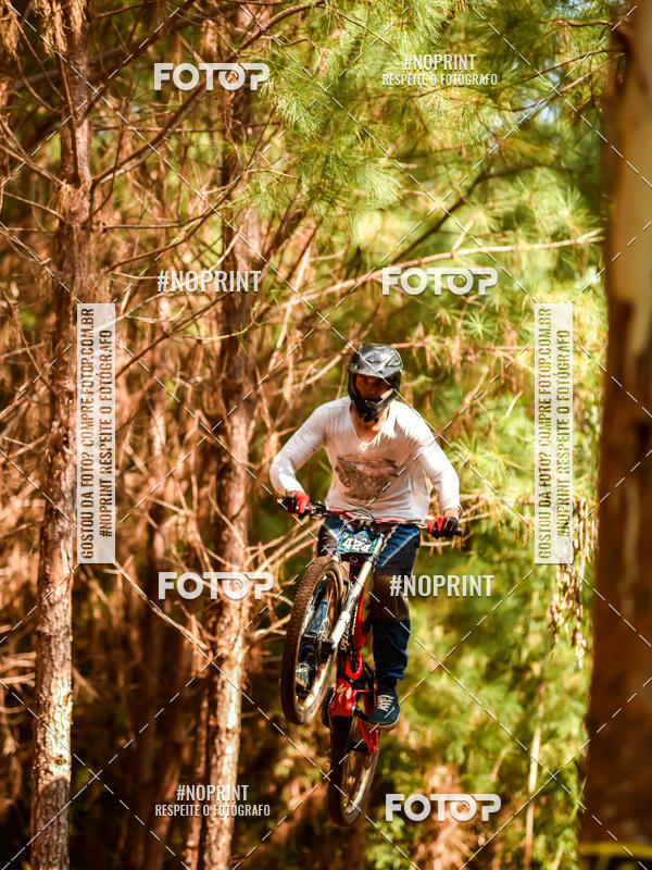 Buy your photos of the event2� Etapa - Campeonato Paranaense de Downhill - Desafio do Cristo on Fotop