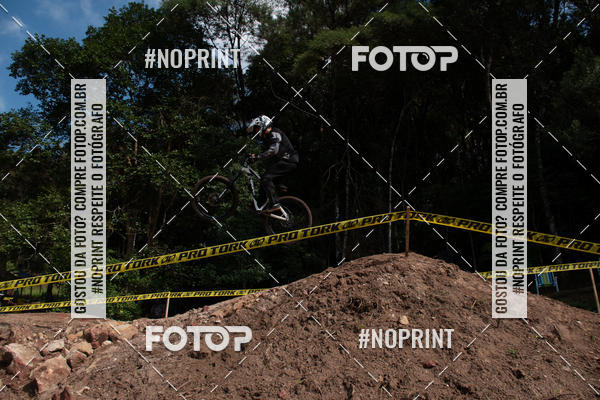 Buy your photos of the event2� Etapa - Campeonato Paranaense de Downhill - Desafio do Cristo on Fotop