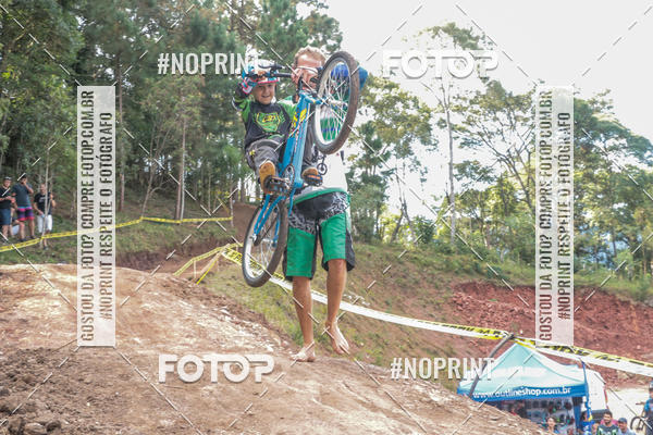Compre suas fotos do evento2� Etapa - Campeonato Paranaense de Downhill - Desafio do Cristo no Fotop