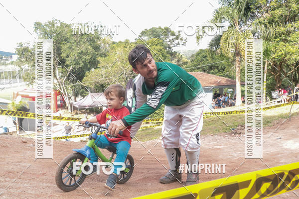 Acquista le foto dell'evento2� Etapa - Campeonato Paranaense de Downhill - Desafio do Cristo in Fotop