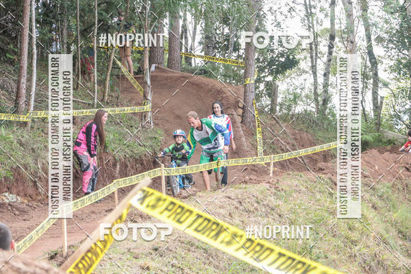 Acquista le foto dell'evento2� Etapa - Campeonato Paranaense de Downhill - Desafio do Cristo in Fotop