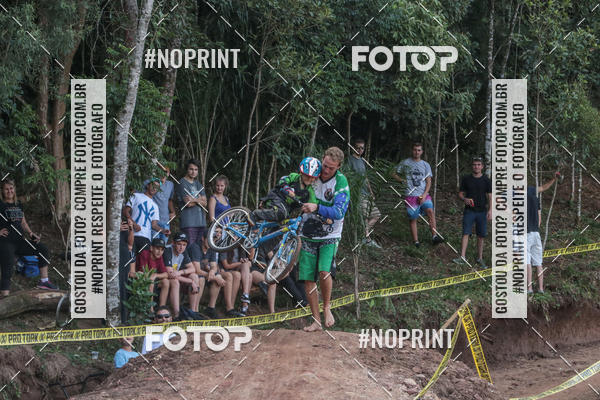 Acquista le foto dell'evento2� Etapa - Campeonato Paranaense de Downhill - Desafio do Cristo in Fotop