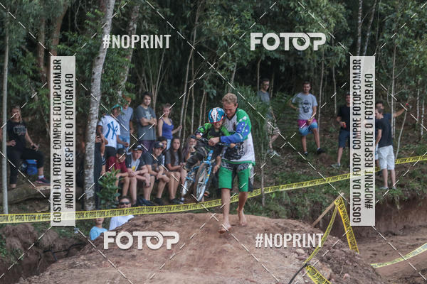 Acquista le foto dell'evento2� Etapa - Campeonato Paranaense de Downhill - Desafio do Cristo in Fotop