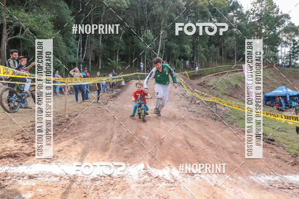 Acquista le foto dell'evento2� Etapa - Campeonato Paranaense de Downhill - Desafio do Cristo in Fotop