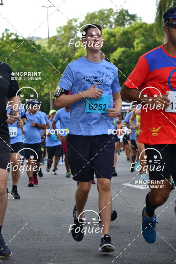 Buy your photos of the event4 Corrida Manica Cidade de Vitria on Fotop