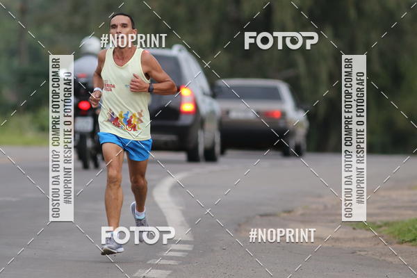 Buy your photos of the eventCorrida de Pscoa Santa Maria on Fotop
