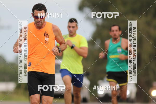Buy your photos of the eventCorrida de Pscoa Santa Maria on Fotop