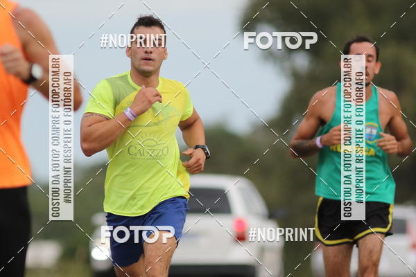 Buy your photos of the eventCorrida de Pscoa Santa Maria on Fotop