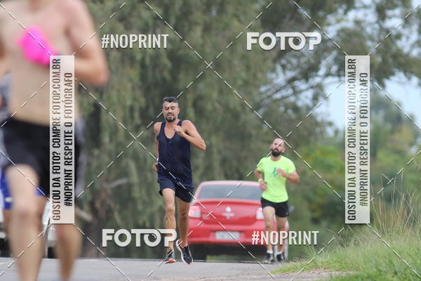 Buy your photos of the eventCorrida de Pscoa Santa Maria on Fotop