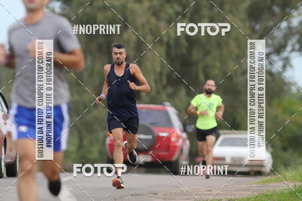 Achetez vos photos de l'vnementCorrida de Pscoa Santa Maria sur Fotop