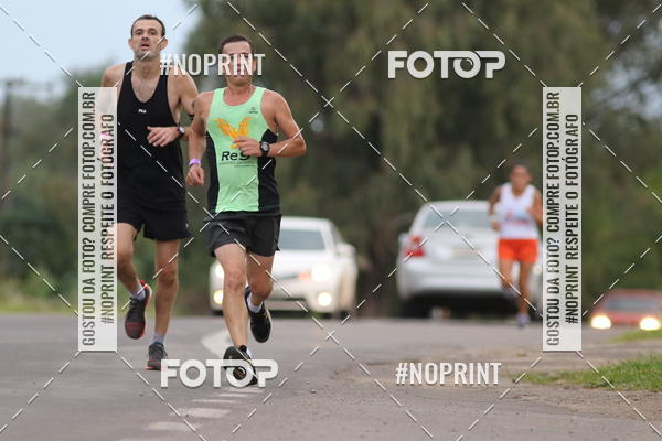 Achetez vos photos de l'vnementCorrida de Pscoa Santa Maria sur Fotop