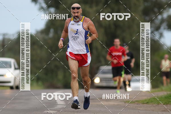 Achetez vos photos de l'vnementCorrida de Pscoa Santa Maria sur Fotop