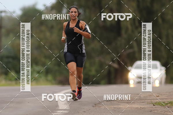 Buy your photos of the eventCorrida de Pscoa Santa Maria on Fotop