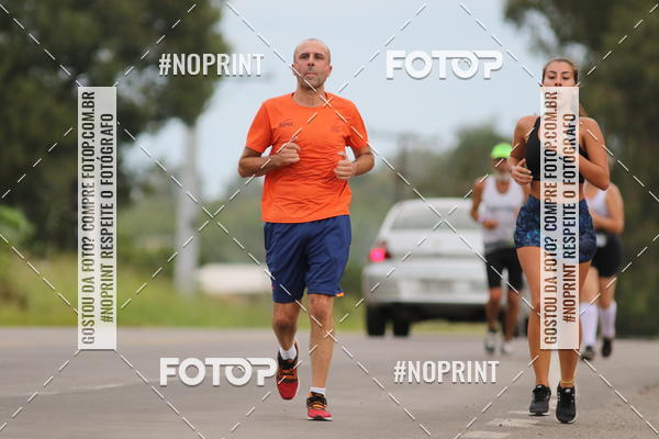 Buy your photos of the eventCorrida de Pscoa Santa Maria on Fotop
