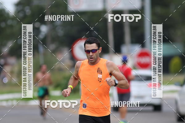 Buy your photos of the eventCorrida de Pscoa Santa Maria on Fotop
