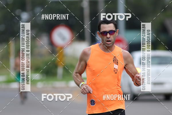 Buy your photos of the eventCorrida de Pscoa Santa Maria on Fotop