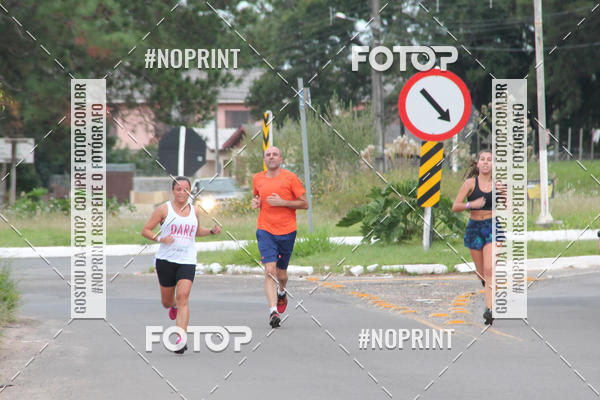 Buy your photos of the eventCorrida de Pscoa Santa Maria on Fotop
