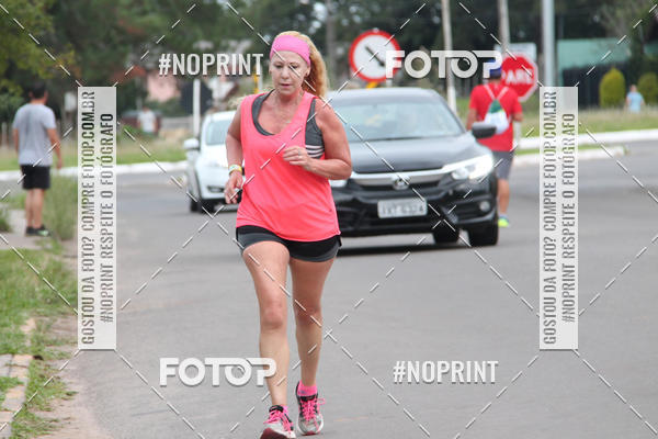 Buy your photos of the eventCorrida de Pscoa Santa Maria on Fotop