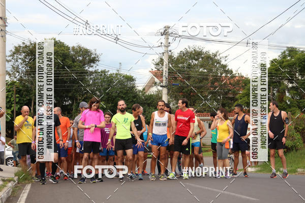 Buy your photos of the eventCorrida de Pscoa Santa Maria on Fotop