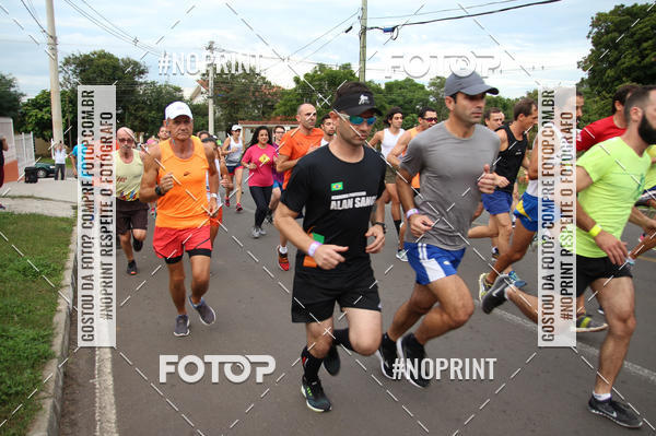 Buy your photos of the eventCorrida de Pscoa Santa Maria on Fotop