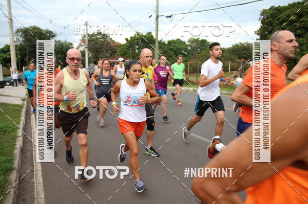 Buy your photos of the eventCorrida de Pscoa Santa Maria on Fotop