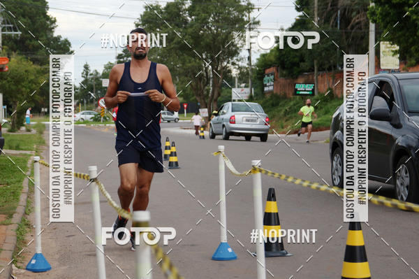 Buy your photos of the eventCorrida de Pscoa Santa Maria on Fotop