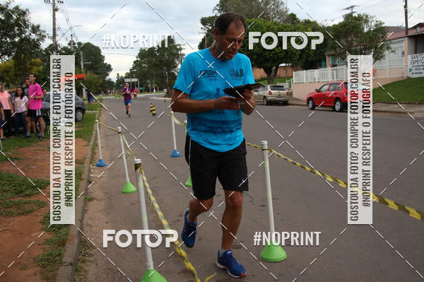 Buy your photos of the eventCorrida de Pscoa Santa Maria on Fotop