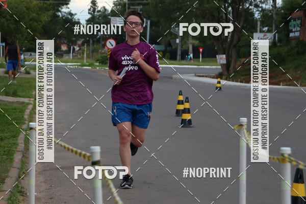 Buy your photos of the eventCorrida de Pscoa Santa Maria on Fotop