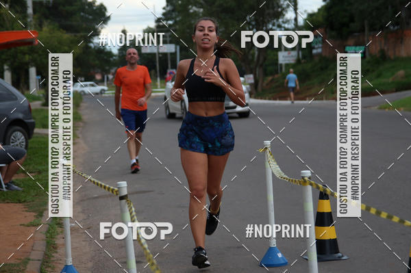 Buy your photos of the eventCorrida de Pscoa Santa Maria on Fotop