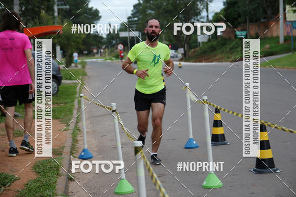 Buy your photos of the eventCorrida de Pscoa Santa Maria on Fotop