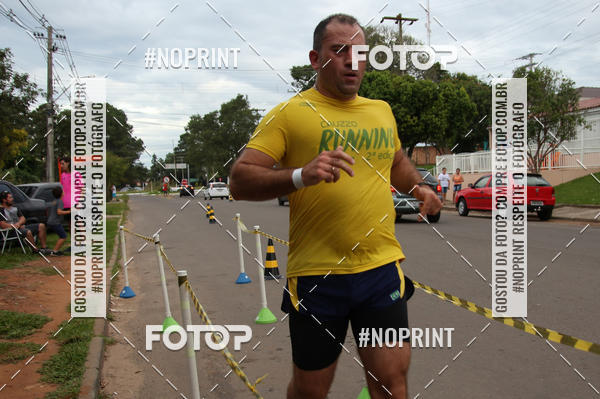 Buy your photos of the eventCorrida de Pscoa Santa Maria on Fotop