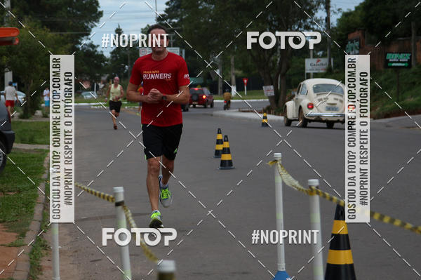 Buy your photos of the eventCorrida de Pscoa Santa Maria on Fotop
