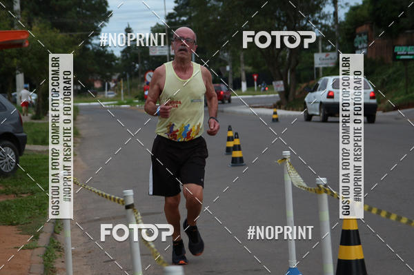 Buy your photos of the eventCorrida de Pscoa Santa Maria on Fotop