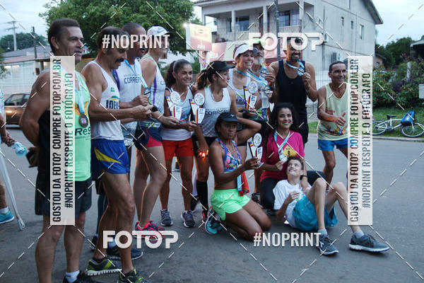 Buy your photos of the eventCorrida de Pscoa Santa Maria on Fotop