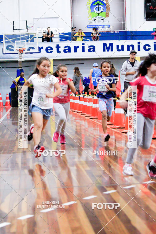 Compre as suas fotos do eventoCORRIDA KIDS ETAPA MES - SO JOS DOS PINHAIS no Fotop