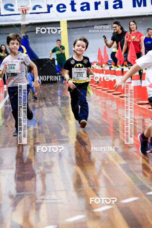 Achetez vos photos de l'vnementCORRIDA KIDS ETAPA MES - SO JOS DOS PINHAIS sur Fotop