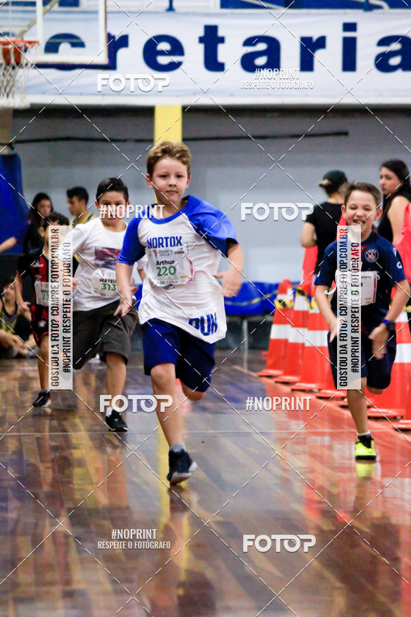 Achetez vos photos de l'vnementCORRIDA KIDS ETAPA MES - SO JOS DOS PINHAIS sur Fotop