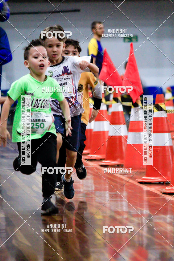 Compra tus fotos del eventoCORRIDA KIDS ETAPA MES - SO JOS DOS PINHAIS En Fotop