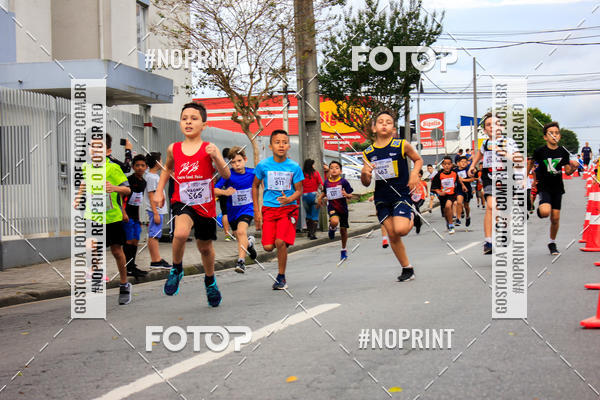 Achetez vos photos de l'vnementCORRIDA KIDS ETAPA MES - SO JOS DOS PINHAIS sur Fotop