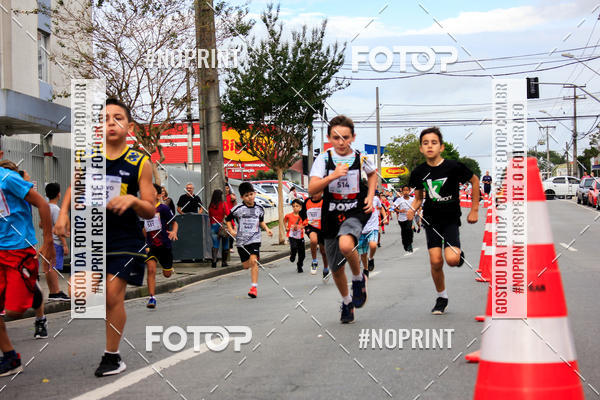 Achetez vos photos de l'vnementCORRIDA KIDS ETAPA MES - SO JOS DOS PINHAIS sur Fotop