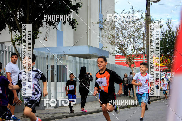 Achetez vos photos de l'vnementCORRIDA KIDS ETAPA MES - SO JOS DOS PINHAIS sur Fotop