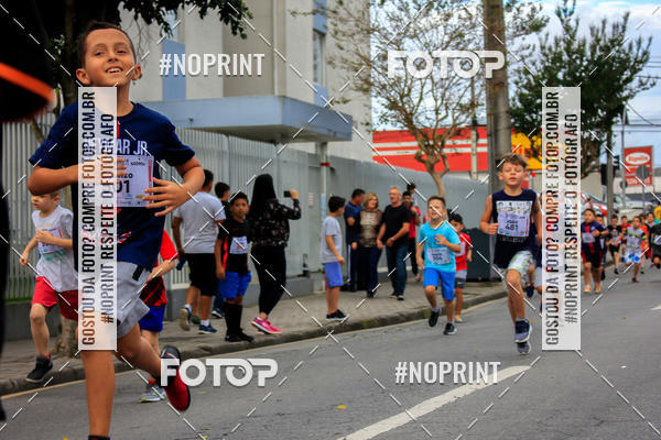 Compra tus fotos del eventoCORRIDA KIDS ETAPA MES - SO JOS DOS PINHAIS En Fotop