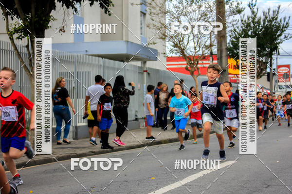 Compra tus fotos del eventoCORRIDA KIDS ETAPA MES - SO JOS DOS PINHAIS En Fotop
