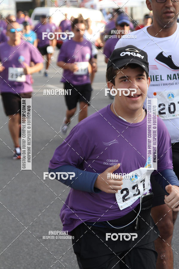 Achetez vos photos de l'vnementI CORRIDA DOS MDICOS sur Fotop