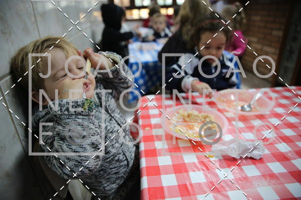 Buy your photos of the eventBeb e Cia on Fotop