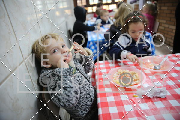 Buy your photos of the eventBeb e Cia on Fotop