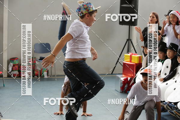 Buy your photos of the eventTots & Teens on Fotop