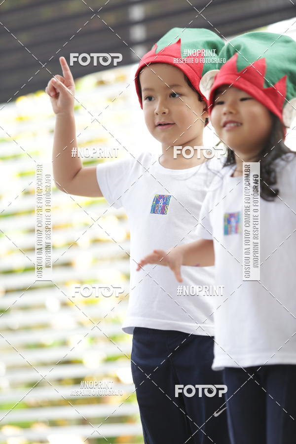 Buy your photos of the eventTots & Teens on Fotop